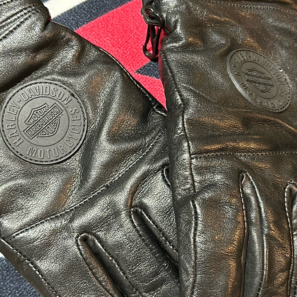 Harley-Davidson Leather Riding Gloves - Picture 3 of 6